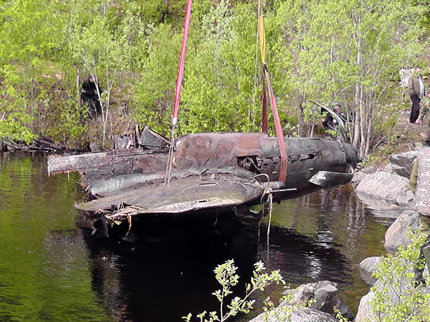 Ил-2 поднят из озера Кривое (Сафоново 1, Мурманская область)