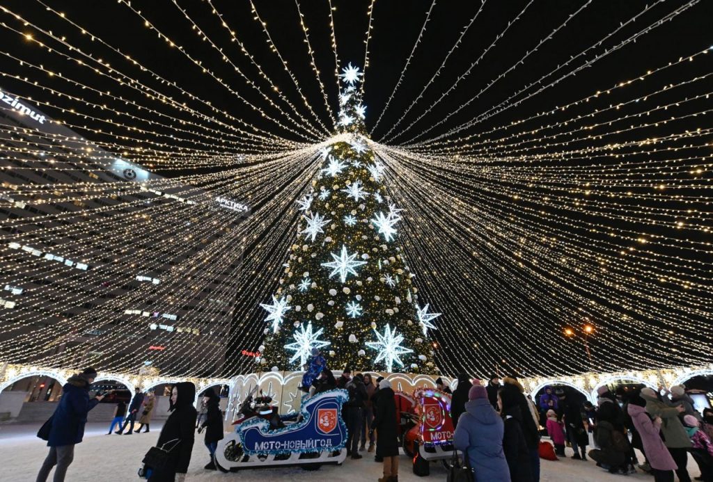 Мурманск новогодний 2024