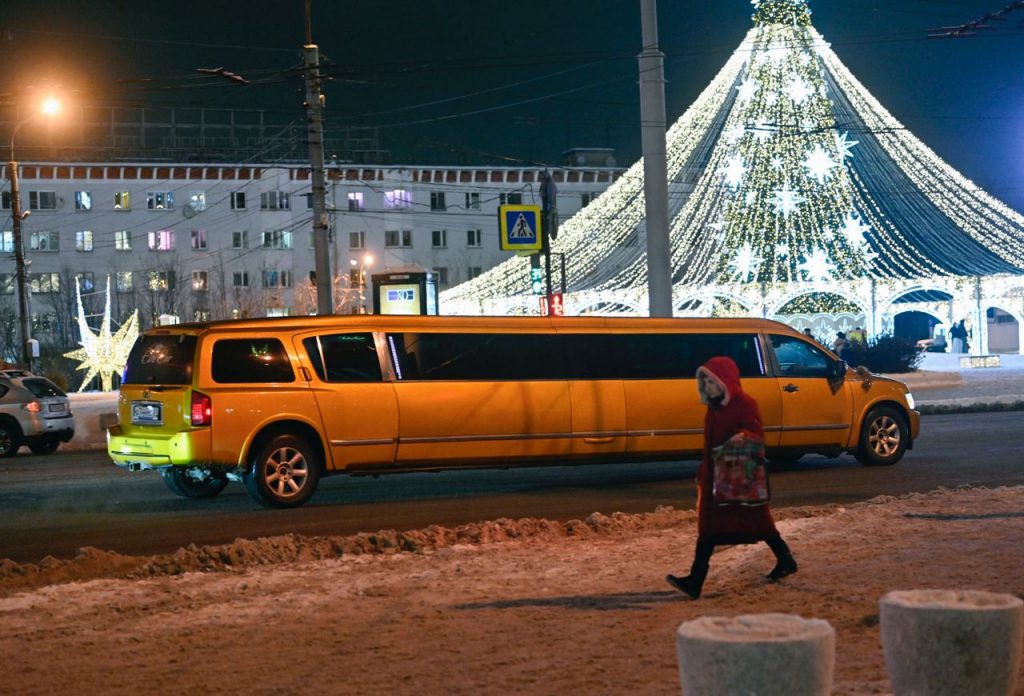 Мурманск новогодний 2024